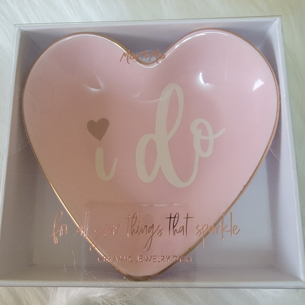 MISS TO MRS. "I do" Pink Ceramic Heart Shaped Bridal Jewelry Trinket Dish NEW